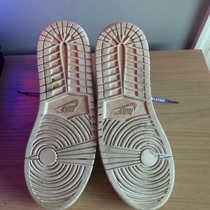 Air Jordan 1 Mid Triple White (2.0/2020)